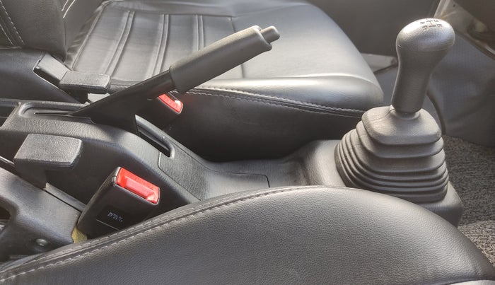 2018 Maruti Eeco 5 STR WITH A/C+HTR, Petrol, Manual, 6,872 km, Gear Lever