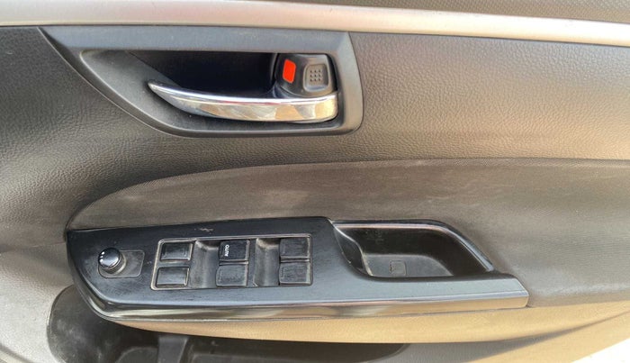 2013 Maruti Swift VXI, Petrol, Manual, 62,847 km, Driver Side Door Panels Control