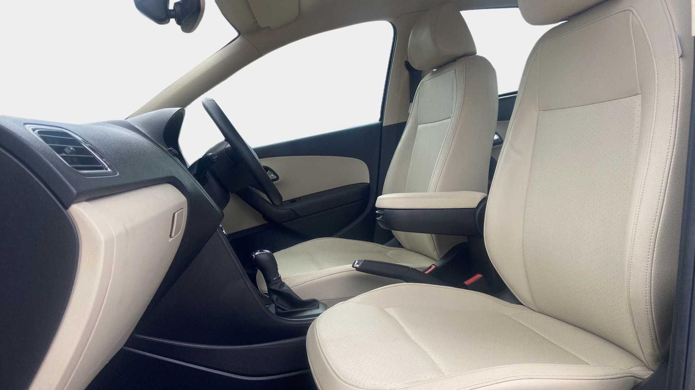 2021 Skoda Rapid STYLE AT TSI, Petrol, Automatic, 5,705 km, Right Side Front Door Cabin