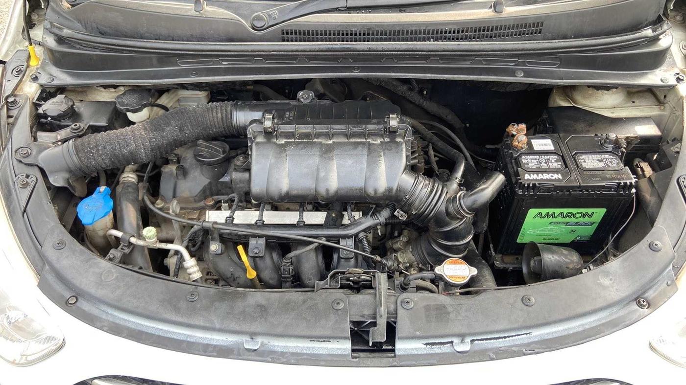 2012 Hyundai i10 MAGNA 1.2, Petrol, Manual, 70,221 km, Open Bonet