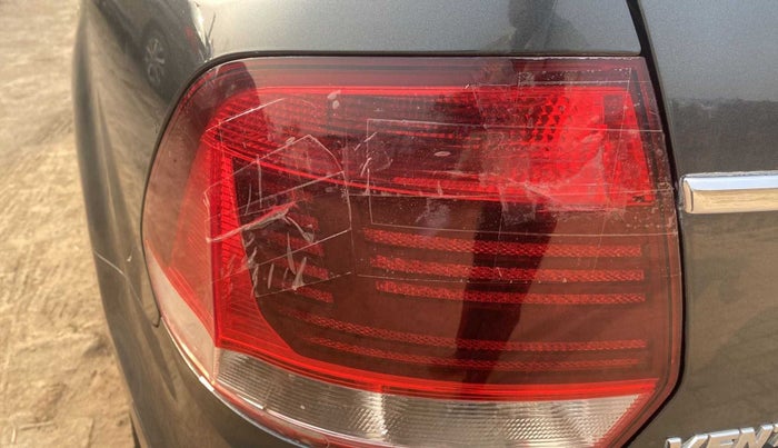 2017 Volkswagen Vento HIGHLINE 1.6 MPI, Petrol, Manual, 37,403 km, Left tail light - < 2 inches,no. = 2