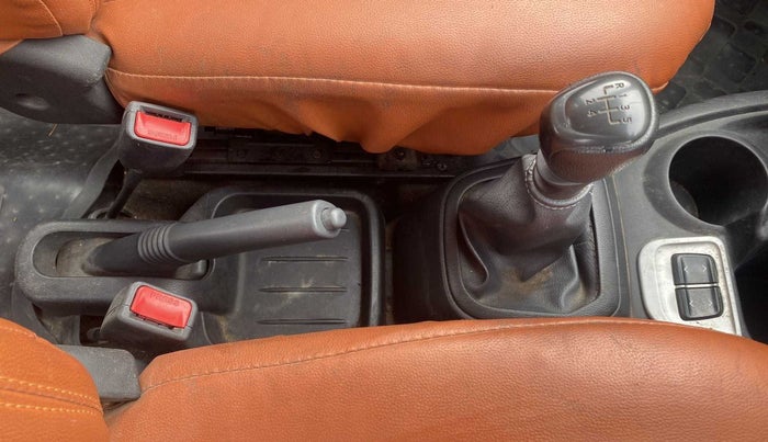 2018 Datsun Redi Go T (O), Petrol, Manual, 22,761 km, Gear Lever