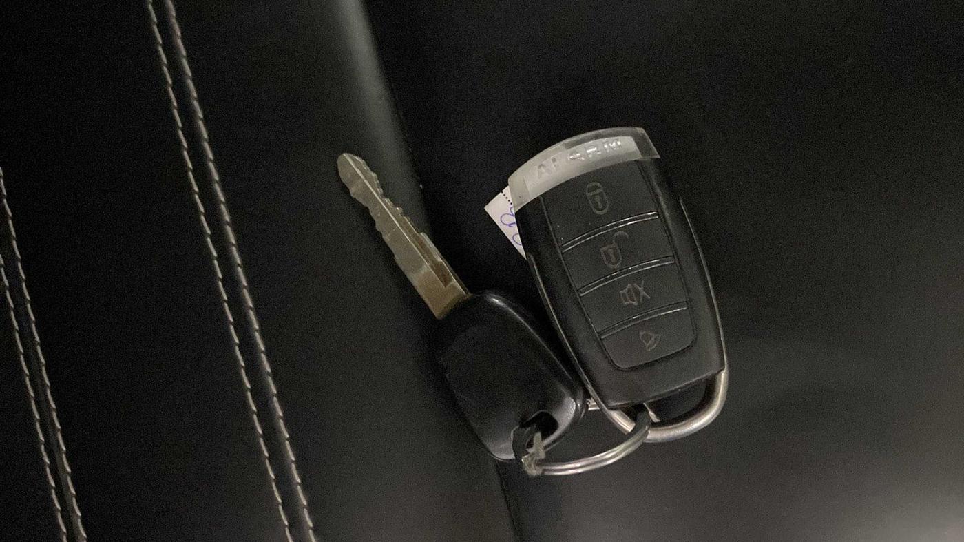 2021 Maruti New Wagon-R LXI CNG 1.0, CNG, Manual, 39,261 km, Key Close Up