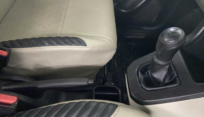 2019 Maruti New Wagon-R LXI 1.0, Petrol, Manual, 11,774 km, Gear Lever