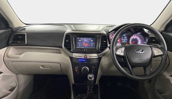 2019 Mahindra XUV300 W6 1.5 DIESEL, Diesel, Manual, 32,669 km, Dashboard