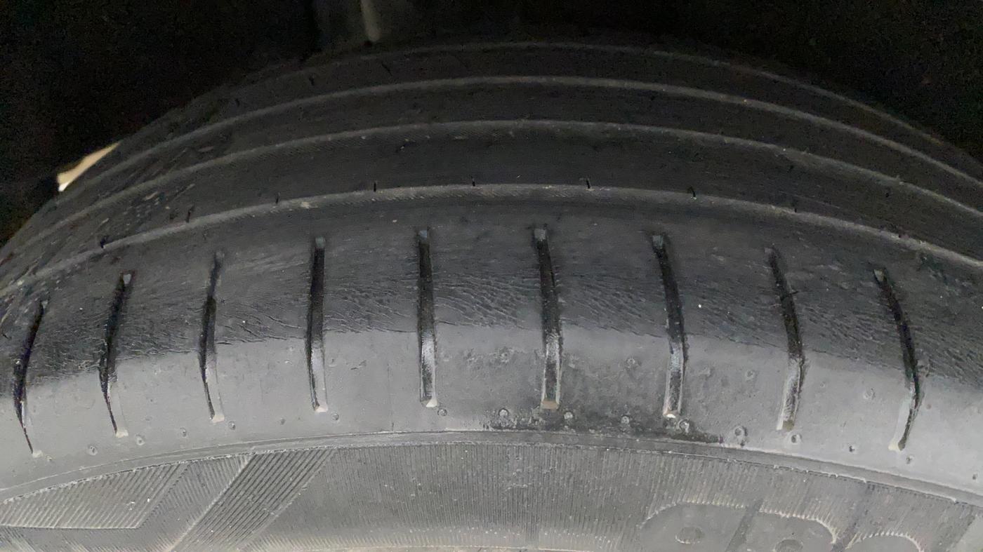 2018 Maruti Baleno ZETA DIESEL 1.3, Diesel, Manual, 77,801 km, Right Rear Tyre Tread