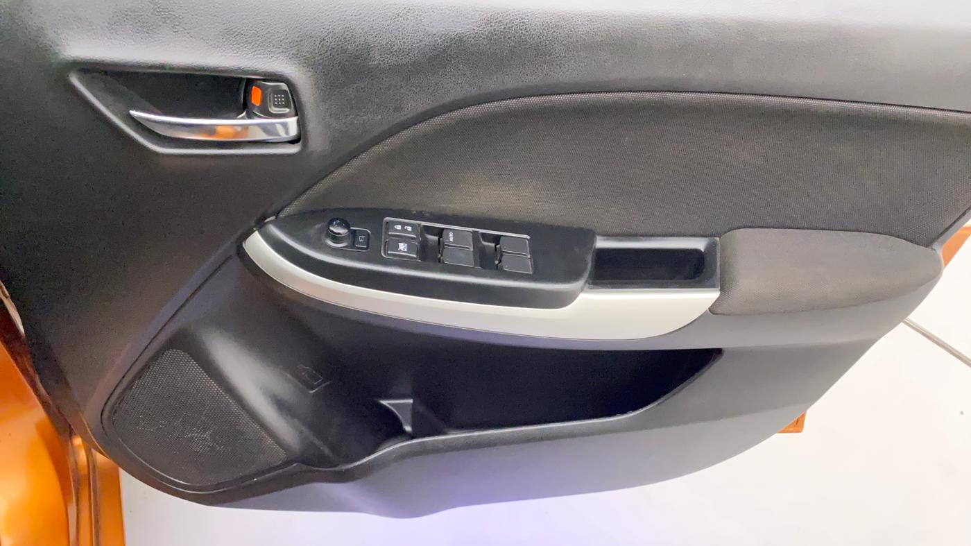 2018 Maruti Baleno ZETA DIESEL 1.3, Diesel, Manual, 77,801 km, Driver Side Door Panels Control