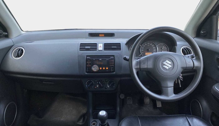 2010 Maruti Swift VXI, Petrol, Manual, 57,523 km, Dashboard