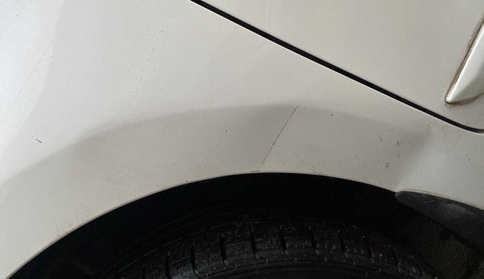 2017 Maruti Dzire ZDI, Diesel, Manual, 75,765 km, Left fender - Slight discoloration