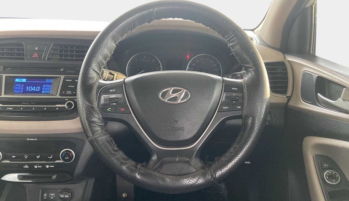 2014 Hyundai Elite i20 SPORTZ 1.4 CRDI, Diesel, Manual, 97,932 km, Steering Wheel Close Up