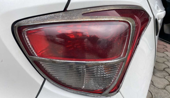 2015 Hyundai Grand i10 MAGNA 1.2 KAPPA VTVT, Petrol, Manual, 60,099 km, Right tail light - Reverse gear light not functional