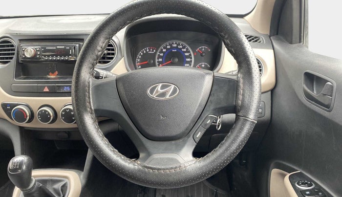 2015 Hyundai Grand i10 MAGNA 1.2 KAPPA VTVT, Petrol, Manual, 60,099 km, Steering Wheel Close Up