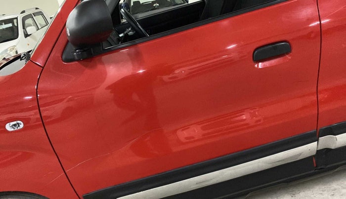 2019 Maruti S PRESSO VXI, Petrol, Manual, 17,026 km, Front passenger door - Minor scratches