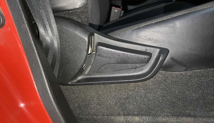 2019 Maruti S PRESSO VXI, Petrol, Manual, 17,026 km, Driver Side Adjustment Panel