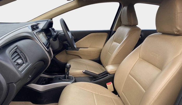 2022 Honda City 1.5L I-VTEC V MT 4TH GEN, Petrol, Manual, 9,709 km, Right Side Front Door Cabin