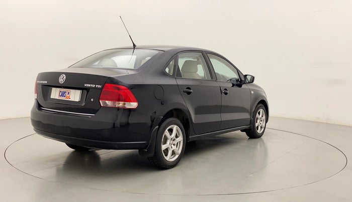 2013 Volkswagen Vento HIGHLINE DIESEL 1.6, Diesel, Manual, 81,635 km, Right Back Diagonal
