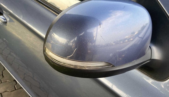 2013 Hyundai i20 MAGNA (O) 1.2, Petrol, Manual, 33,942 km, Right rear-view mirror - Indicator light has minor damage
