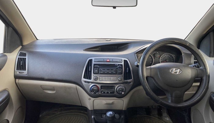 2013 Hyundai i20 MAGNA (O) 1.2, Petrol, Manual, 33,942 km, Dashboard