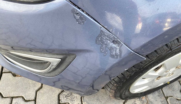 2013 Hyundai i20 MAGNA (O) 1.2, Petrol, Manual, 33,942 km, Front bumper - Minor damage