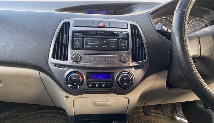 2013 Hyundai i20 MAGNA (O) 1.2, Petrol, Manual, 33,942 km, Infotainment System