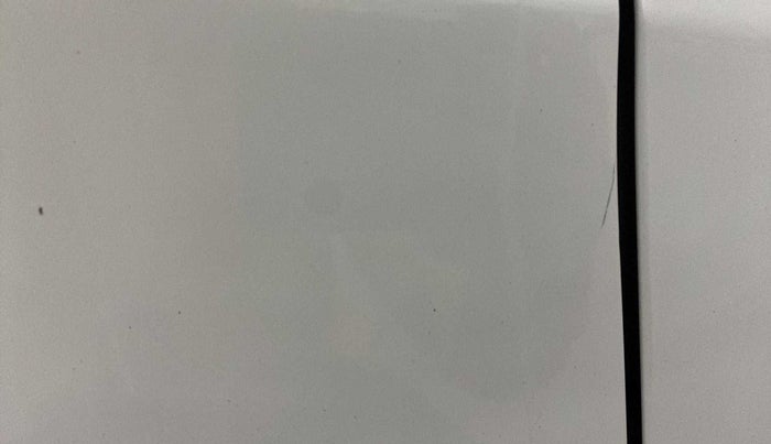 2019 Maruti Celerio ZXI, Petrol, Manual, 33,121 km, Driver-side door - Minor scratches
