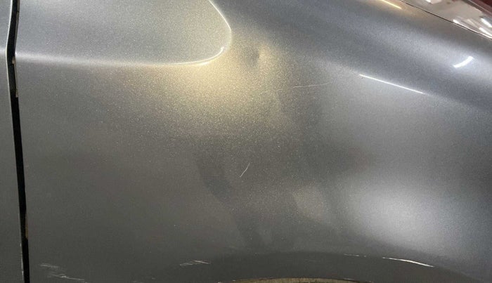 2017 Toyota Etios VX PLATINUM, Petrol, Manual, 97,301 km, Right fender - Minor scratches