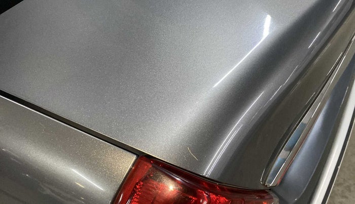 2017 Toyota Etios VX PLATINUM, Petrol, Manual, 97,301 km, Dicky (Boot door) - Slightly dented