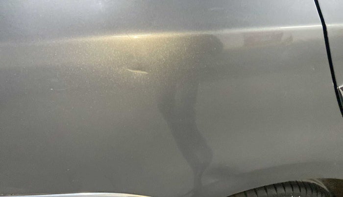 2017 Toyota Etios VX PLATINUM, Petrol, Manual, 97,301 km, Right quarter panel - Slightly dented