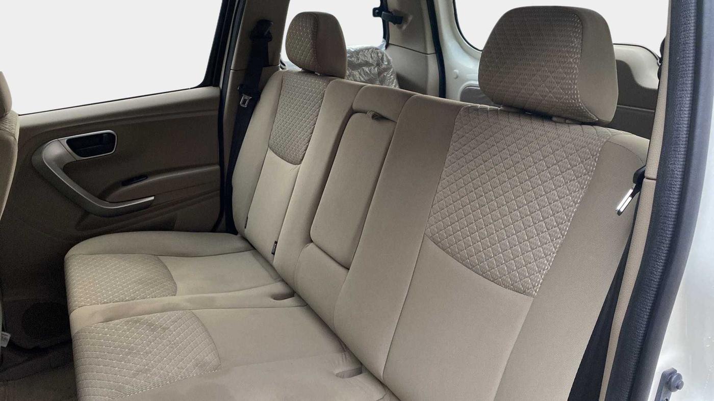 2022 Mahindra BOLERO NEO N 10, Diesel, Manual, 6,695 km, Right Side Rear Door Cabin