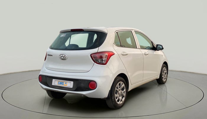 2018 Hyundai Grand i10 MAGNA 1.2 KAPPA VTVT, Petrol, Manual, 15,074 km, Right Back Diagonal