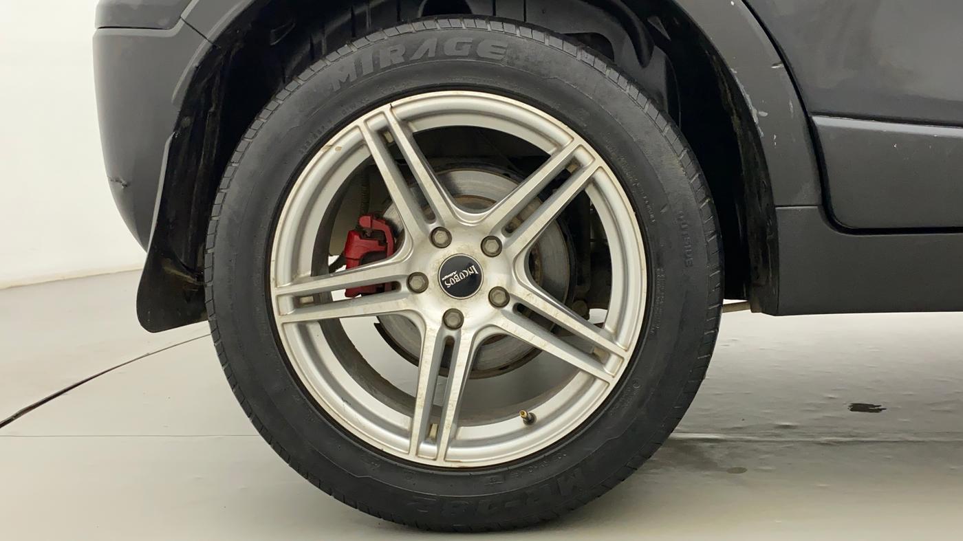 2019 Mahindra XUV300 W6 1.5 DIESEL, Diesel, Manual, 42,027 km, Right Rear Wheel
