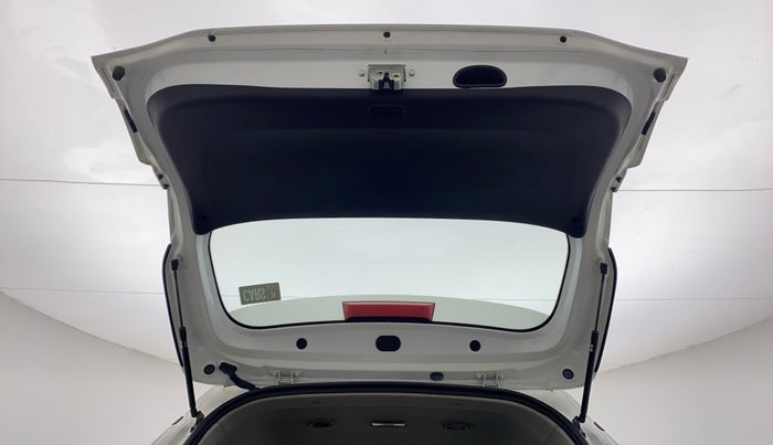 2022 KIA CARENS PRESTIGE 1.4 PETROL 7 STR, Petrol, Manual, 13,916 km, Boot Door Open