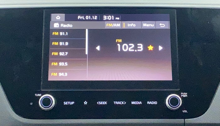 2022 KIA CARENS PRESTIGE 1.4 PETROL 7 STR, Petrol, Manual, 13,916 km, Infotainment System