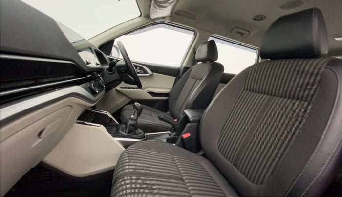 2022 KIA CARENS PRESTIGE 1.4 PETROL 7 STR, Petrol, Manual, 13,916 km, Right Side Front Door Cabin