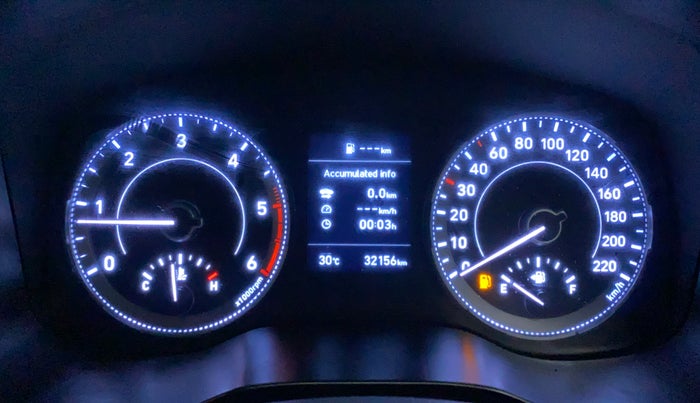 2021 Hyundai VENUE SX 1.5 CRDI, Diesel, Manual, 32,156 km, Odometer Image