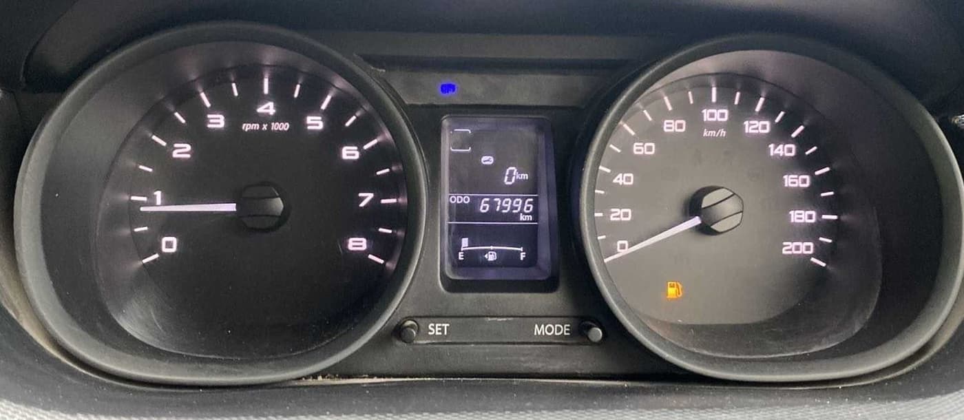 2016 Tata Tiago XT PETROL, Petrol, Manual, 67,928 km, Odometer Image