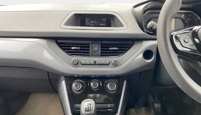 2021 Tata NEXON XM SUNROOF PETROL, Petrol, Manual, 42,601 km, Air Conditioner