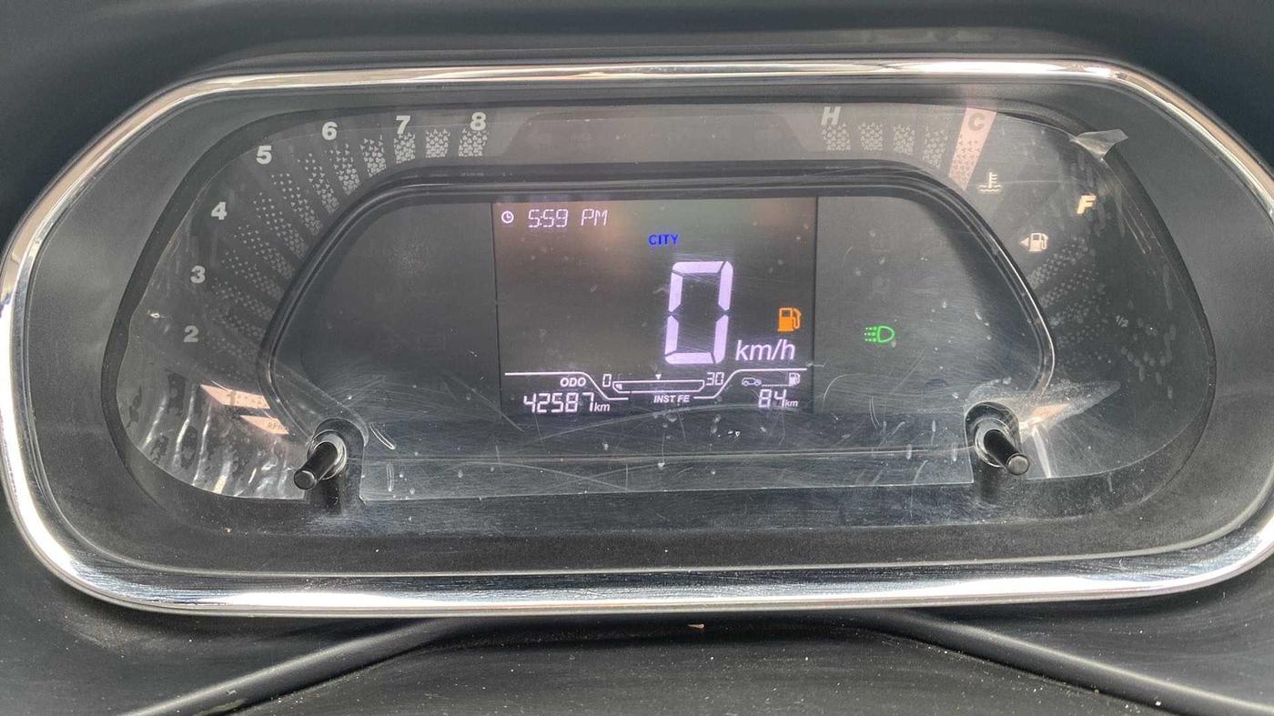 2021 Tata NEXON XM SUNROOF PETROL, Petrol, Manual, 42,601 km, Odometer Image