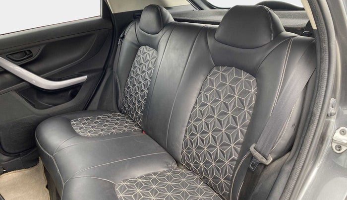 2021 Tata NEXON XM SUNROOF PETROL, Petrol, Manual, 42,601 km, Right Side Rear Door Cabin