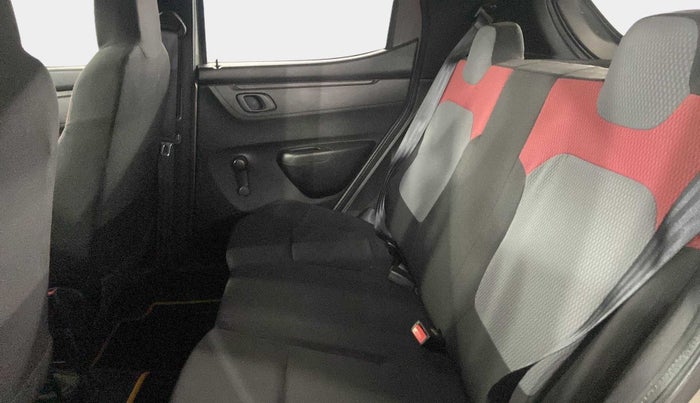 2018 Renault Kwid RXT 1.0 AMT (O), Petrol, Automatic, 10,403 km, Right Side Rear Door Cabin