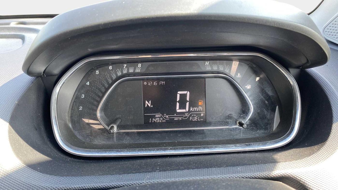 2022 Tata TIAGO NRG XZ AMT, Petrol, Automatic, 11,468 km, Odometer Image