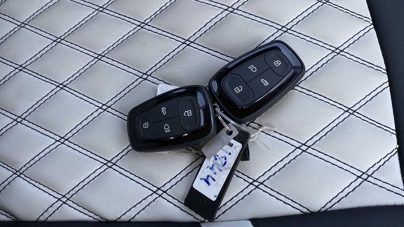 2022 Tata TIAGO NRG XZ AMT, Petrol, Automatic, 11,468 km, Key Close Up