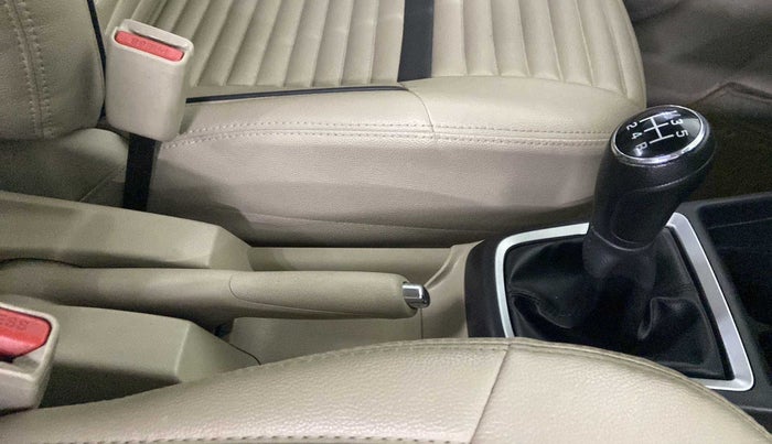 2018 Maruti Dzire VXI, Petrol, Manual, 54,828 km, Gear Lever