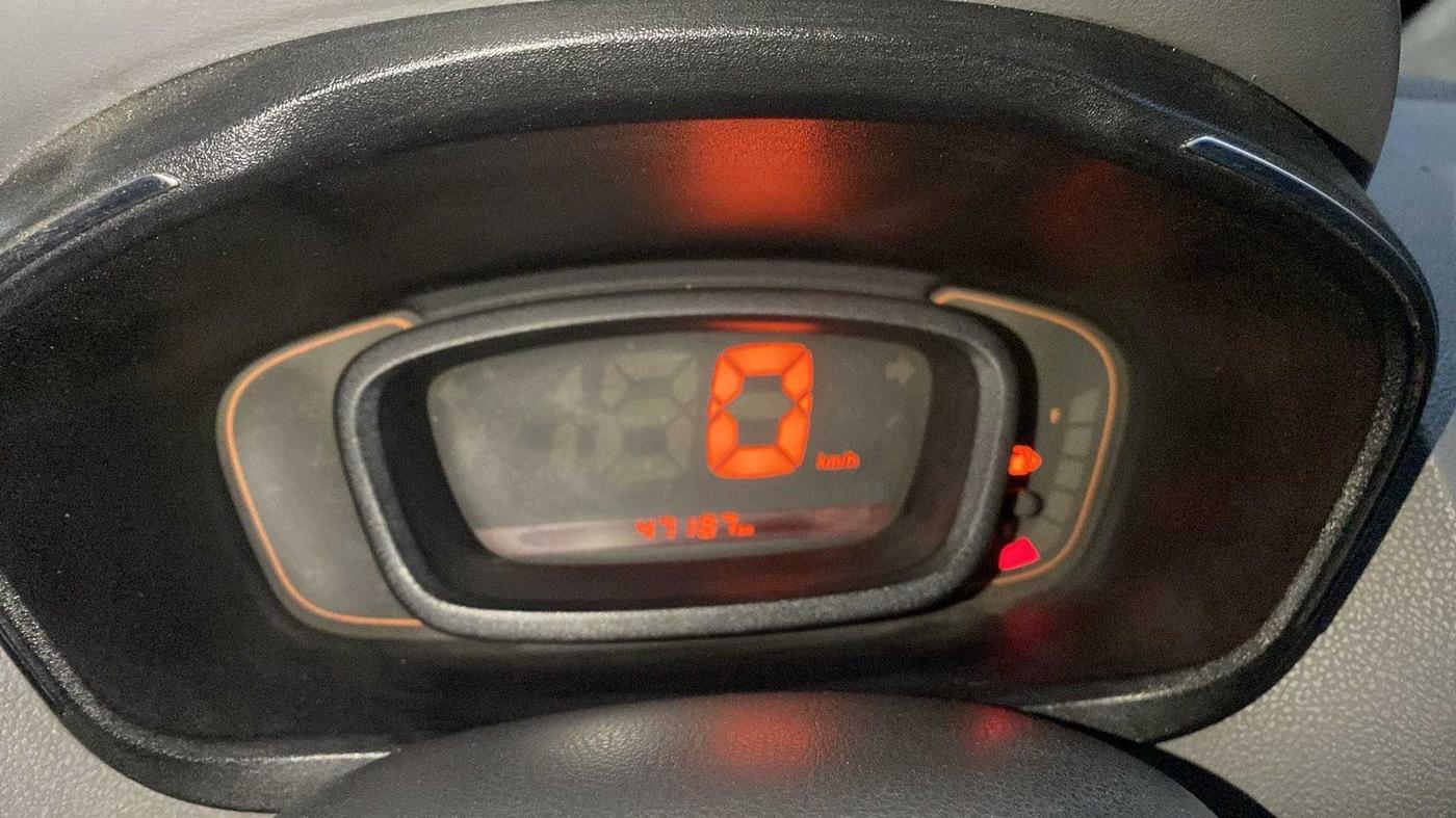 2016 Renault Kwid RXT 0.8, Petrol, Manual, 47,182 km, Odometer Image