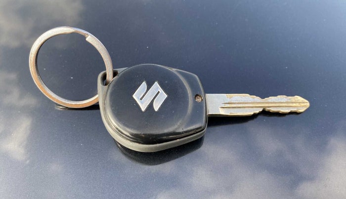 2012 Maruti Swift VDI, Diesel, Manual, 80,711 km, Key Close Up