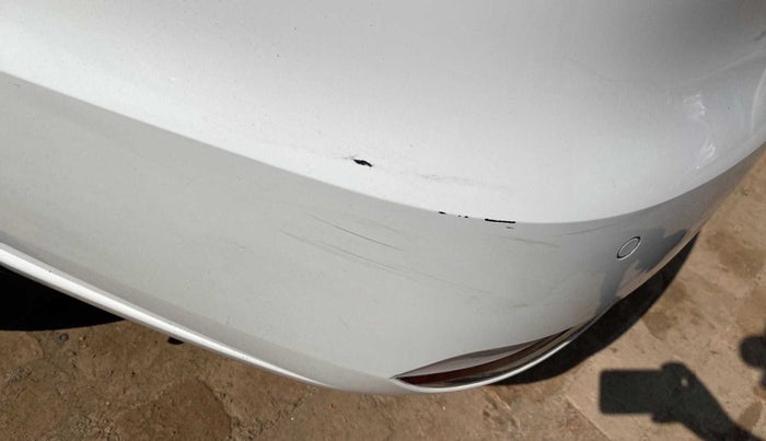 2017 Volkswagen Vento HIGHLINE PLUS 1.2 AT 16 ALLOY, Petrol, Automatic, 44,681 km, Rear bumper - Minor scratches