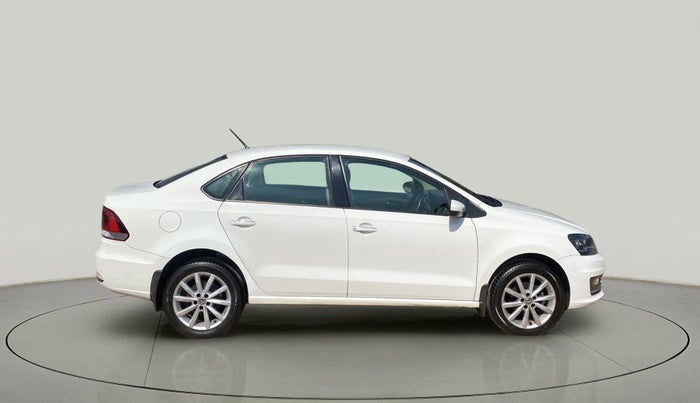 2017 Volkswagen Vento HIGHLINE PLUS 1.2 AT 16 ALLOY, Petrol, Automatic, 44,681 km, Right Side View