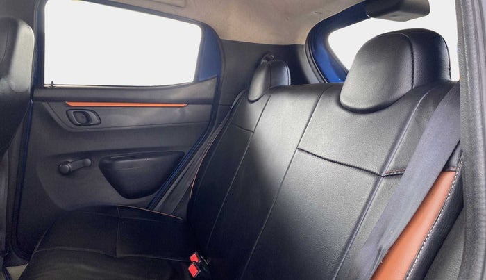 2017 Renault Kwid CLIMBER 1.0 AMT, Petrol, Automatic, 53,399 km, Right Side Rear Door Cabin