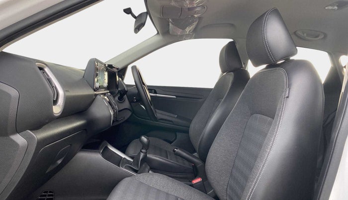 2022 KIA SONET HTK PLUS 1.2, Petrol, Manual, 10,022 km, Right Side Front Door Cabin