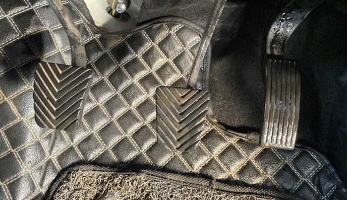 2022 KIA SONET HTK PLUS 1.2, Petrol, Manual, 10,022 km, Pedals